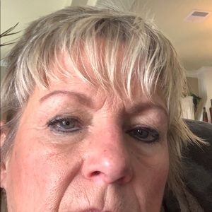 Meet your Posher, Jana